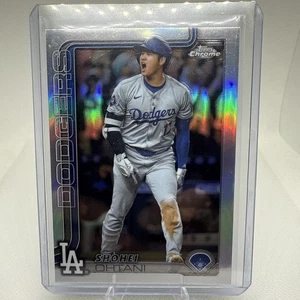 Shohei Ohtani 2025 Topps Chrome Image Variation SP #1 Los Angeles Dodgers - Picture 1 of 11