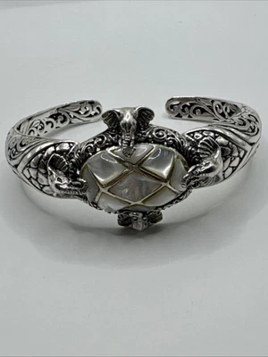 SARDA STERLING SILVER ARTISIAN COLLECTION OF BALI ELEPHANT BRACELET - Image 1 of 4