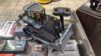 Modello Caterpillar 1/14 Rc D6T - Immagine 1 di 4