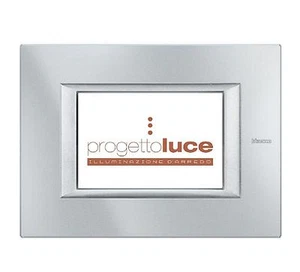  BTICINO AXOLUTE placca 3 MODULi 4 MODULI 7 MODULI posti ALLUMINIO tech HA4803HC - Foto 1 di 4