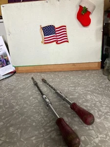 VINTAGE SCREW DRIVERS STANLEY & NORTH BORS YANKEE #30A SET OF 2 - Picture 1 of 6