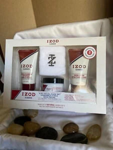 IZOD Classics 4 Pcs Facial Care Set - Picture 1 of 4