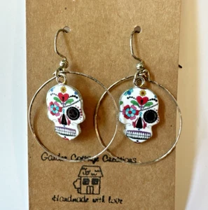 Sugar Skull Fischhaken Ohrringe - Bild 1 von 3