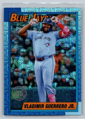 2025 Topps Series 1 Vladimir Guerrero 1990 Chrome Silver Pack #T90C-30 - Image 1 of 2
