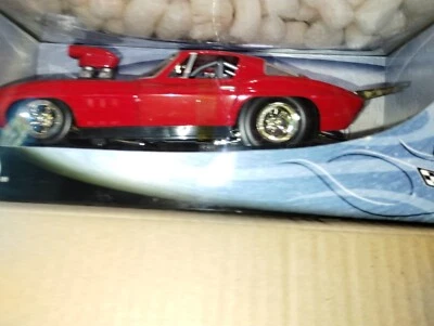 Hot Wheels 100% 1965 Chevy Corvette red 1:18 Scale DieCast model new in box - Image 1 of 4