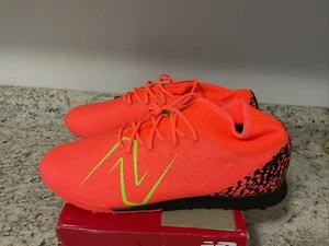 New Balance Tekela V4 Magique TF Mens 9.5 Wide 2E Soccer Cleats ST3FDF4 Orange - Picture 1 of 9