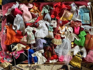 A Huge Bundle Of Dawn / Pippa ? Dolls And Clothing TLC PLEASE SEE PICS - Picture 1 of 24