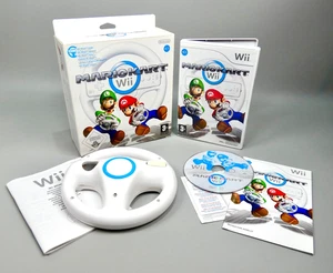 Nintendo Mario Kart Wii Spiel & Wheel Bundle (3+) - Sehr Gut - Komplett - Bild 1 von 4