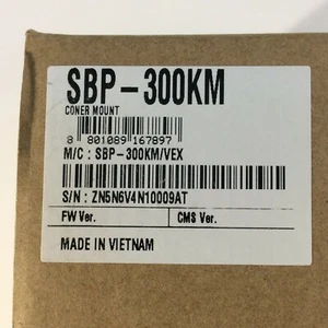 Base de montaje Samsung Wisenet, SBP-300KM montaje en pared en esquina/montaje en poste - Imagen 1 de 2