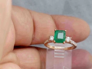 2.10Ct Genuine Mined Emerald And Diamond 3 Stone Ring In Solid 14K Rose Gold - Picture 1 of 9
