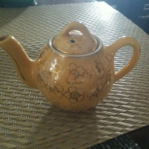 HALL  Mustard/Canary Yellow 2 Cup 048 Teapot with Gold  - Picture 1 of 6