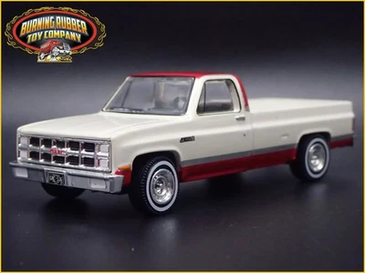 1981 GMC Sierra Classico K2500 Pick-Up Camion W con Gancio 1/64 Modellino Auto - Immagine 1 di 4