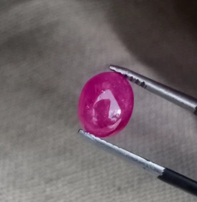 2.8 Carat Natural Red Color Ruby Cabochon Loose Gemstone From Afghanistan - Image 1 of 4