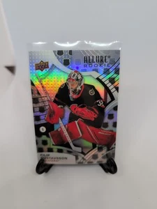 2021-22 Upper Deck Allure - Rookies Filip Gustavsson #148 2005 Nhl Shield (RC) - Picture 1 of 10