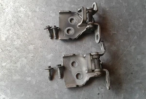CHARNIERES PORTE AVANT GAUCHE MAZDA 2 (DY) 03-05 - Imagen 1 de 3
