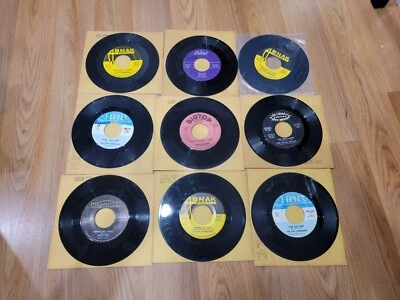 Nice Lot Of 50 45's Records Jukebox 7" 45 rpm Mixed Genres - Image 1 of 4
