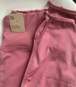 Nike Yoga Women's Tights Training Slight V-shape Fitted Yoga Tights - Picture 1 of 22