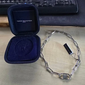 Tommy Hilfiger Ladies Link Bracelet In Stainless Steel 2780726 - Picture 1 of 7