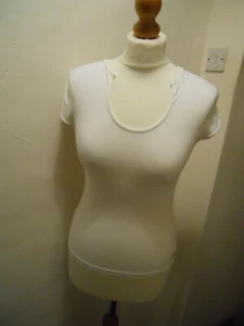Reebok - White Stretch T-Shirt Top - Size S ( 6 - 8 ) - Picture 1 of 4