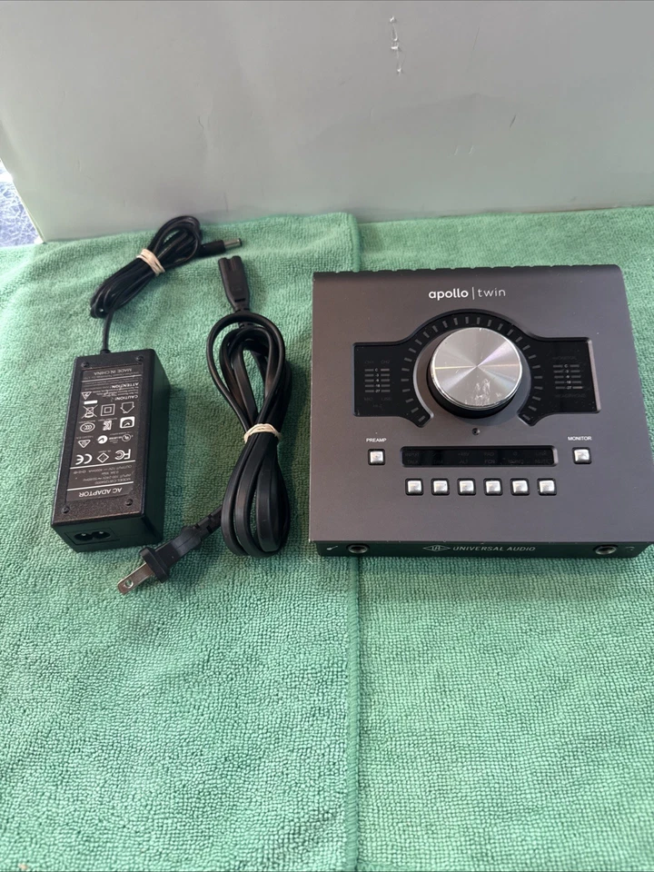 Universal Audio Apollo Twin Duo Core MKII Thunderbolt interfaccia audio - Immagine 1 di 4