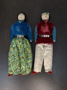 Vintage ~ 7 Zoll Paar Mann & Frau ~ handgefertigte Navajo Indianer Stoffpuppe Souvenirs - Bild 1 von 3