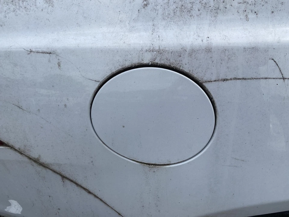 16 17 18 19 20 21 22 23 JAGUAR XF Fuel Tank Door - Imagem 1 de 1