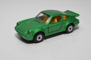 B8 1:64 3 INCH MATCHBOX LESNEY 3 PORSCHE TURBO 911 GREEN NMINT - Picture 1 of 9