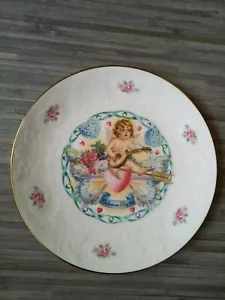 ☆ROYAL DOULTON☆ 1983 ♡Valentine’s Day Plate♡ ☆Vintage☆ - Picture 1 of 4