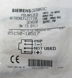 SIEMENS 05150-10517 RETROREFLECTIVE SENSOR - Picture 1 of 3