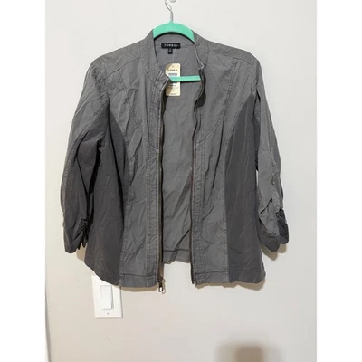 TORRID Women's Grey Fabric Mix Zip Front Jacket Size 0 - Image 1 of 3