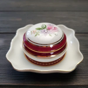 Vintage Limoges France Porcelain Round Trinket Box Floral With a plate 22k. - Picture 1 of 11