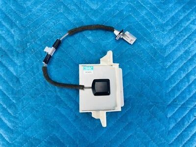Lexus LS430 Navigation Antenna 86860-50080 2004 2005 2006 OEM - Image 1 of 4