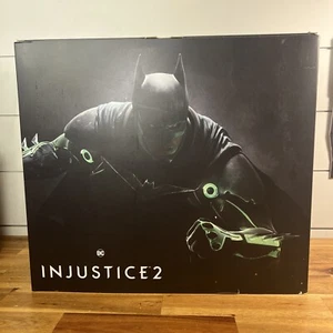 Injustice 2 The Versus Collection Batman and Brainiac Statue Set Complete In Box - Picture 1 of 14