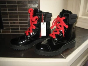 COUGAR~ BLack Patent Leather Waterproof Lace-up Combat Style Boot~ SZ 7~NWT - Picture 1 of 7
