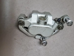 YAMAHA XV 1600 A WILD STAR - BREMSSATTEL RECHTS kompl. ohne Belege - GEBRAUCHT - Bild 1 von 3