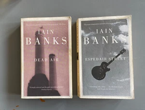 Dead Air & Espedair Street. Two Books by Iain Banks (Paperbacks, 2003 & 1987) - Picture 1 of 2
