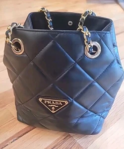 Vintage "Rare" Prada Chain Link Black Quilted Lambskin Shoulderbag - Imagen 1 de 15