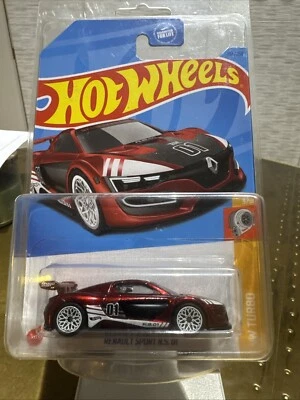 Hot Wheels Super Treasure Hunt STH Renault Sport RS.01 2023 NEW in Protector - Image 1 of 3