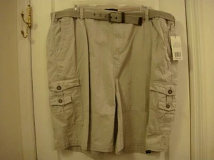 Herren Northpoint Cargo Shorts mit Gürtel elastische Seiten beige Größe 48 Ins 10" NEU - Bild 1 von 9
