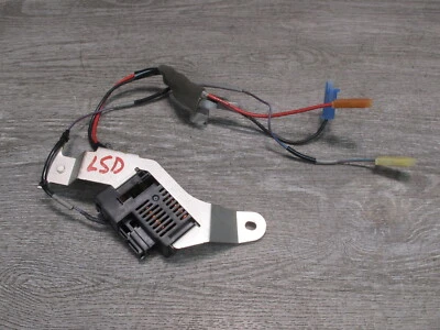 🥇04-06 LEXUS UCF30L LS430 REAR RADIO ANTENNA AMPLIFIER FILTER MODULE OEM - Image 1 of 4