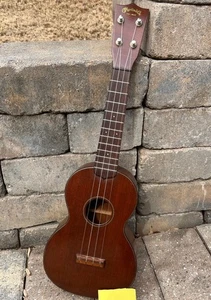 Ukelele de concierto Martin vintage ¡COMO NUEVO! 1930’s - Imagen 1 de 7