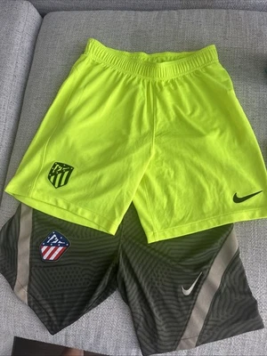 Lote 2 Pantalones Cortos Hombre Nike Athletico Madrid Talla M Bajo Uso Excelente Estado Foto 1 de 4