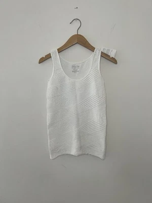 Tess By Tina One Size Fits Most Seamless Top White Size OS New - Image 1 of 3