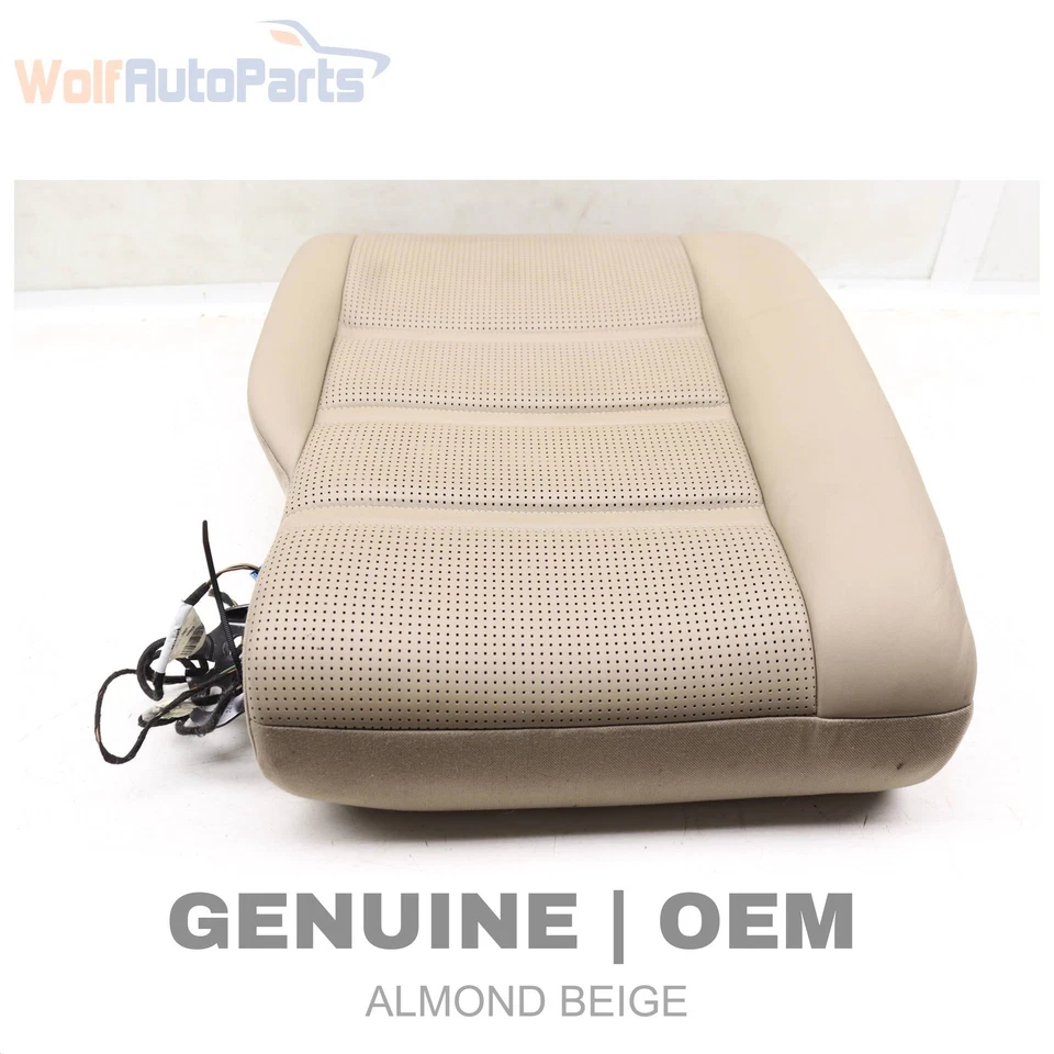 MERCEDES-BENZ E63 AMG - Cojín respaldo asiento superior derecho trasero (cuero napa) Foto 1 de 4