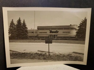 Vintage 1960s Bendix Corporation Lakeshore Division Building Original Photo 4X3 - Imagen 1 de 5