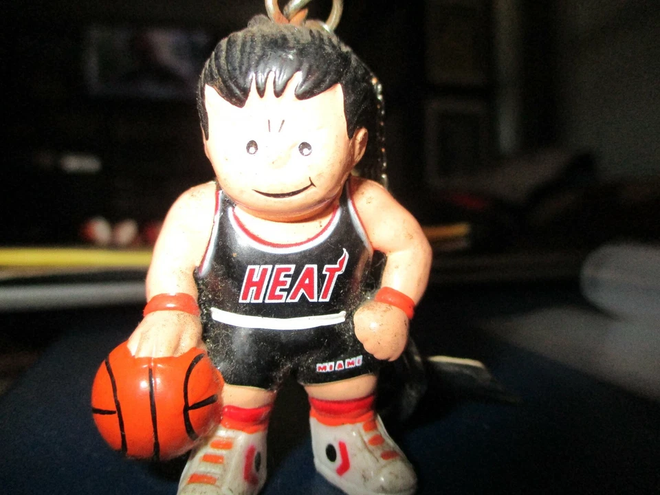 NWT Deadstock Older MIAMI HEAT Black Jersey L'il Brat 2" Tall Keychain - Image 1 of 1