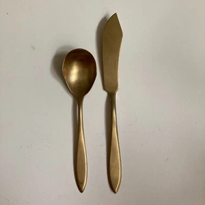 Dirigold Dirilyte Vintage Flatware Sugar Spoon and Butter Knife Set  - Picture 1 of 7