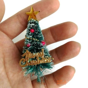 3PC HO/OO 1:87 Scale Miniatures Lot Christmas Trees Scenery Decor Holiday Snow - Picture 1 of 6