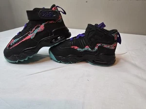 Nike Ken Griffey Jr Shoes Hyper Jade Size 9c - Picture 1 of 5