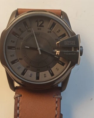 Orologio da uomo Diesel argento e grigio con cinturino in pelle marrone DZ1964 - Immagine 1 di 4